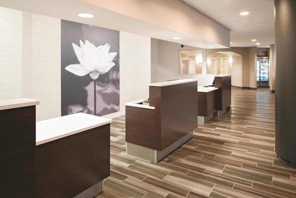 La Quinta By Wyndham Tacoma - Seattle Otel Dış mekan fotoğraf